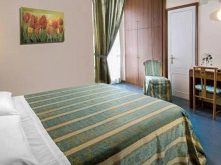 Hotel Acerboli リミニ エクステリア 写真