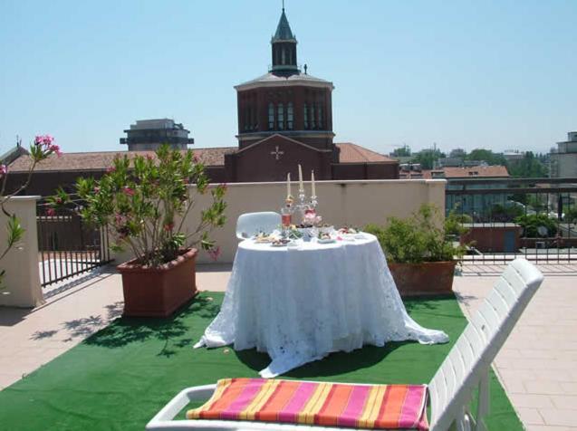 Hotel Acerboli リミニ エクステリア 写真