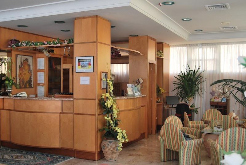 Hotel Acerboli リミニ エクステリア 写真